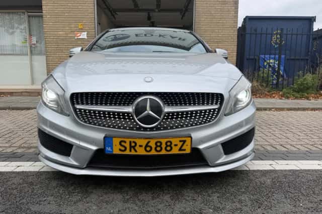 Mercedes-Benz A-Klasse (2013) thumbnail 4