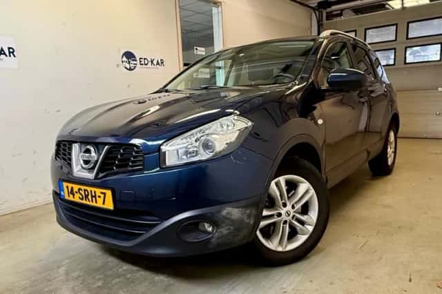 Nissan Qashqai+2 (2011) thumbnail 1