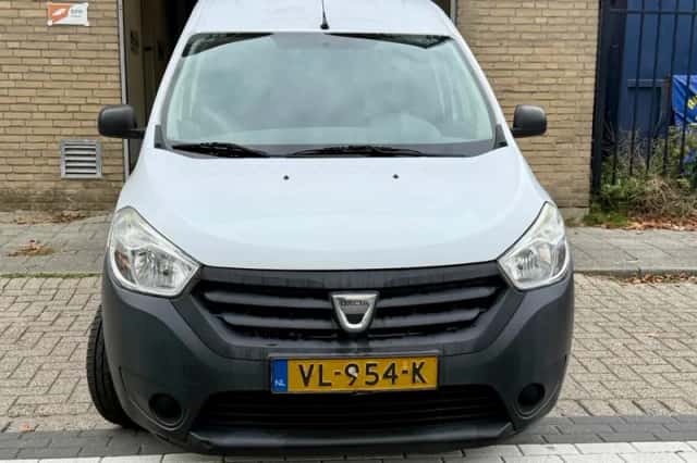 Dacia Dokker (2015) thumbnail 4
