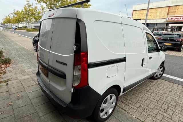 Dacia Dokker (2015) thumbnail 6
