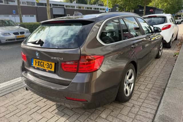 BMW 3-Serie (2014) thumbnail 6