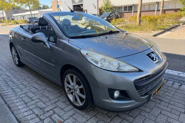 Peugeot 207 (2010) thumbnail 4