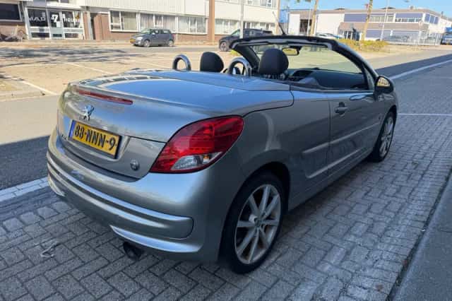 Peugeot 207 (2010) thumbnail 5