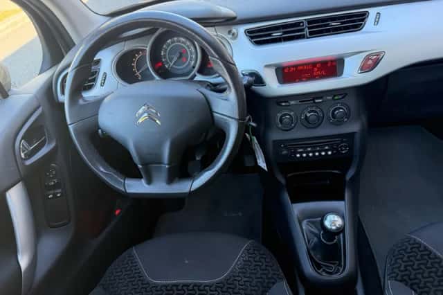 Citroën C3 (2010) thumbnail 2