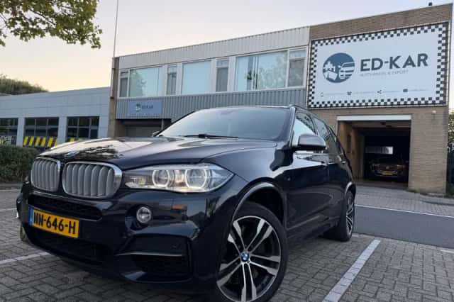 BMW X5 (2016) thumbnail 1