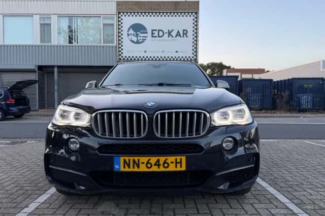 BMW X5 (2016) thumbnail 4