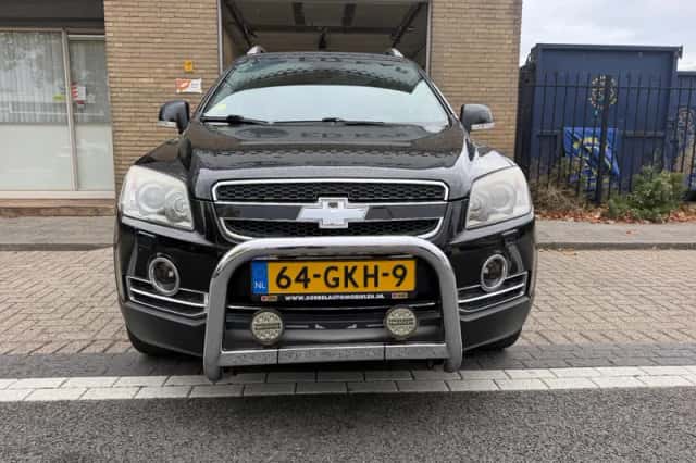 Chevrolet Captiva (2008) thumbnail 4