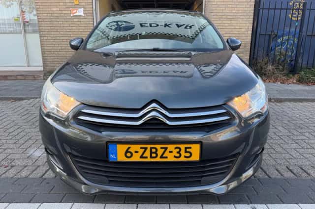 Citroën C4 (2013) thumbnail 4