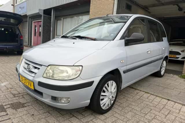 Hyundai Matrix (2002) thumbnail 1