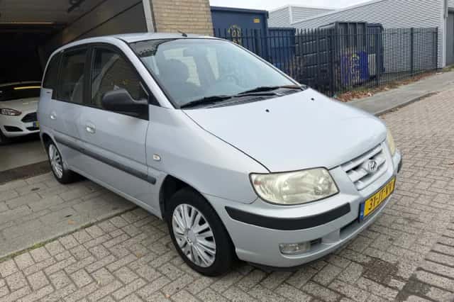 Hyundai Matrix (2002) thumbnail 5