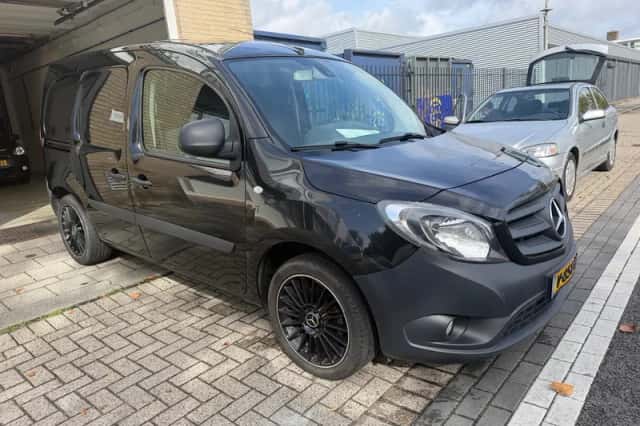 Mercedes-Benz Citan (2018) thumbnail 5