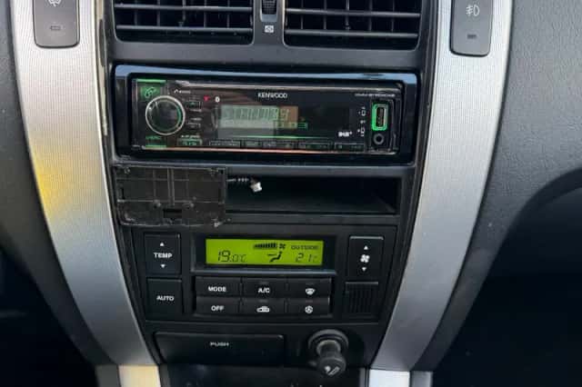 Hyundai Tucson (2007) thumbnail 3