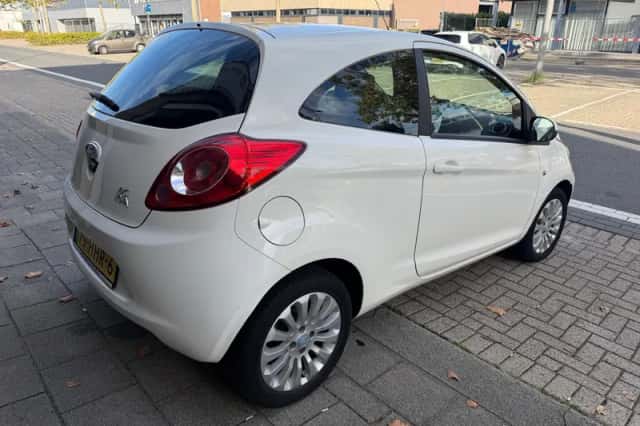 Ford Ka (2008) thumbnail 6