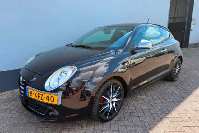 Alfa Romeo Mito (2013) thumbnail 1