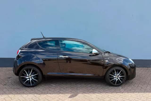Alfa Romeo Mito (2013) thumbnail 5