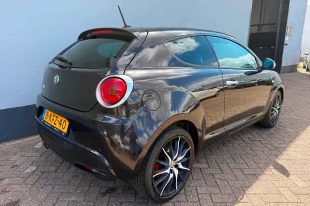 Alfa Romeo Mito (2013) thumbnail 6