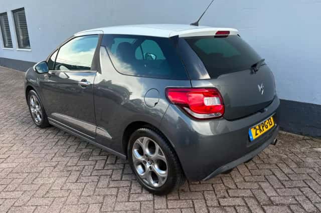 Citroën DS3 (2013) thumbnail 3