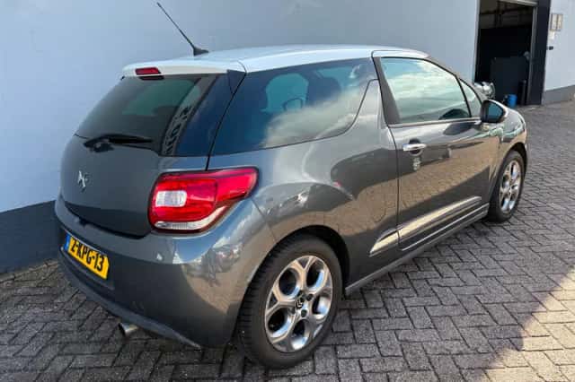 Citroën DS3 (2013) thumbnail 6