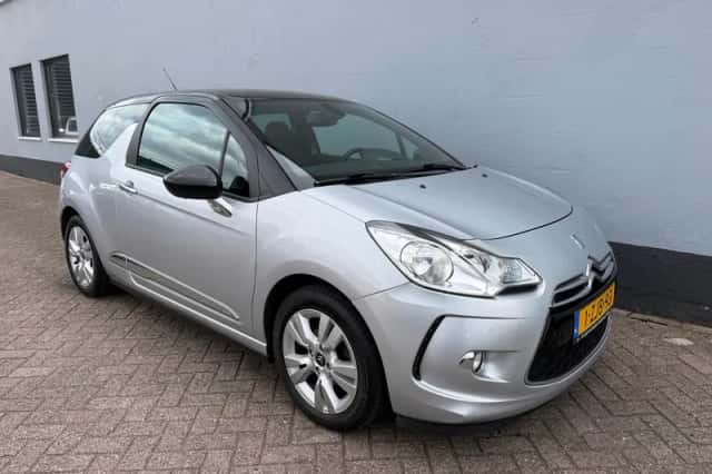 Citroën DS3 (2015) thumbnail 4