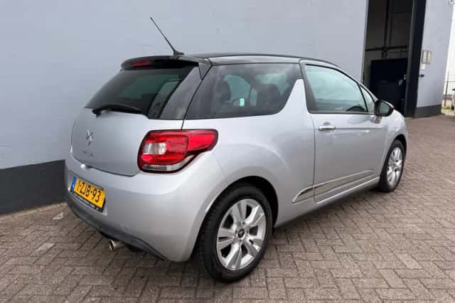 Citroën DS3 (2015) thumbnail 6