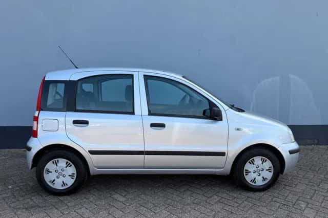 Fiat Panda (2009) thumbnail 5