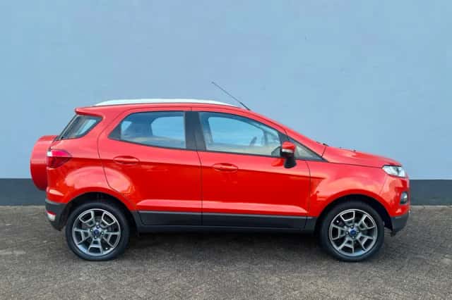 Ford EcoSport (2016) thumbnail 5