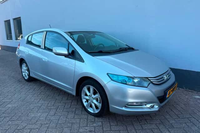 Honda Insight (2012) thumbnail 4