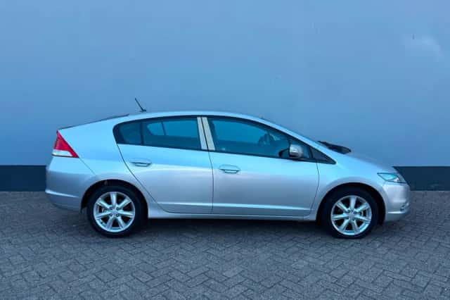Honda Insight (2012) thumbnail 5