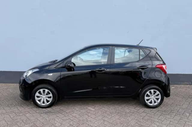 Hyundai i10 (2016) thumbnail 2