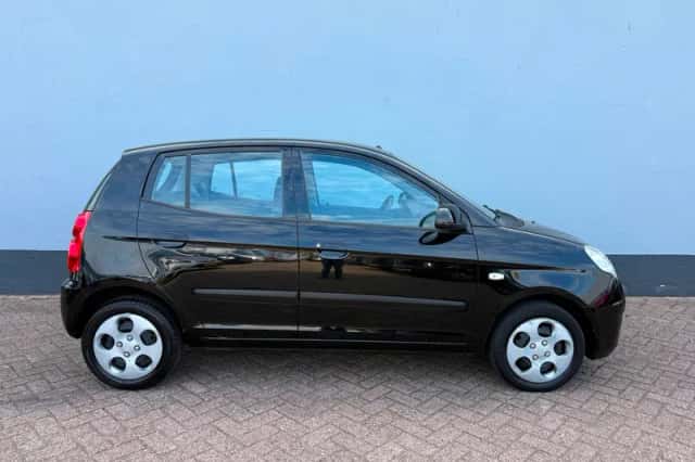 Kia Picanto (2009) thumbnail 5