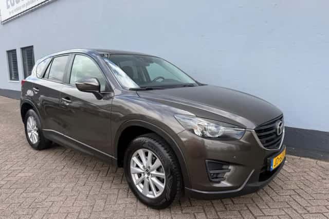 Mazda CX-5 (2016) thumbnail 4