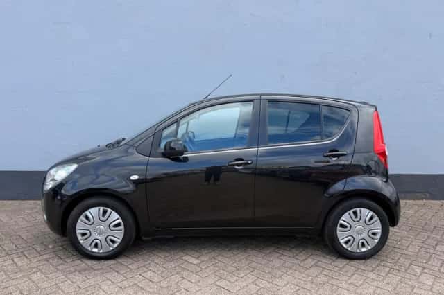 Opel Agila (2015) thumbnail 2