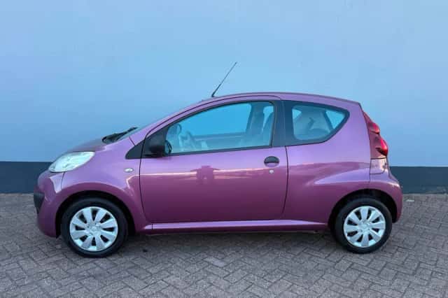 Peugeot 107 (2012) thumbnail 2
