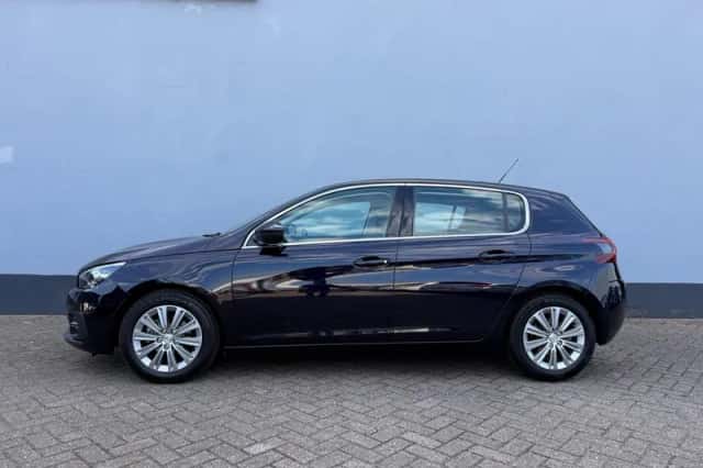 Peugeot 308 (2018) thumbnail 2