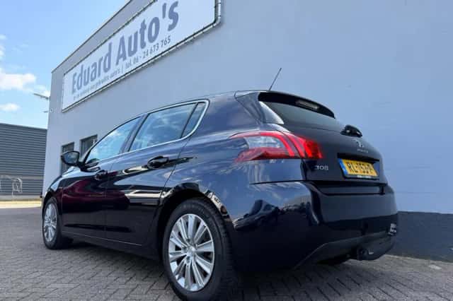 Peugeot 308 (2018) thumbnail 3