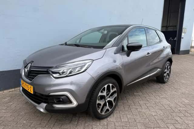 Renault Captur (2017) thumbnail 1