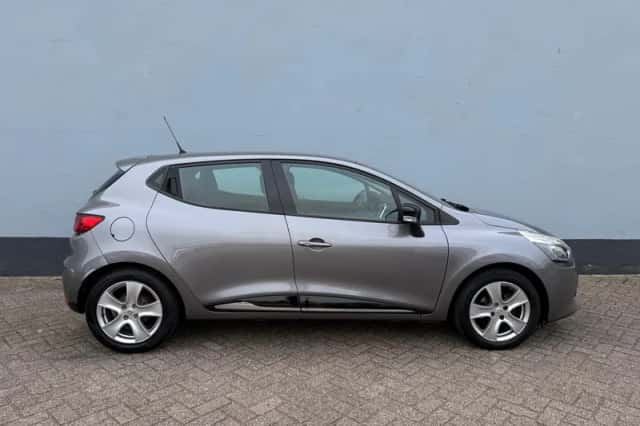 Renault Clio (2016) thumbnail 5