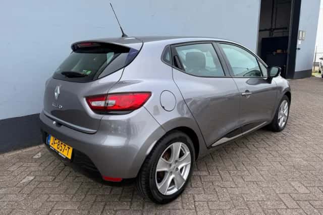 Renault Clio (2016) thumbnail 6