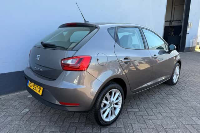 SEAT Ibiza (2017) thumbnail 6