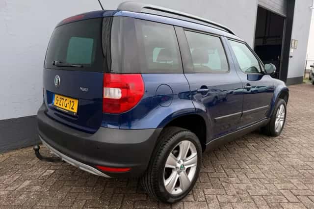 Škoda Yeti (2011) thumbnail 6