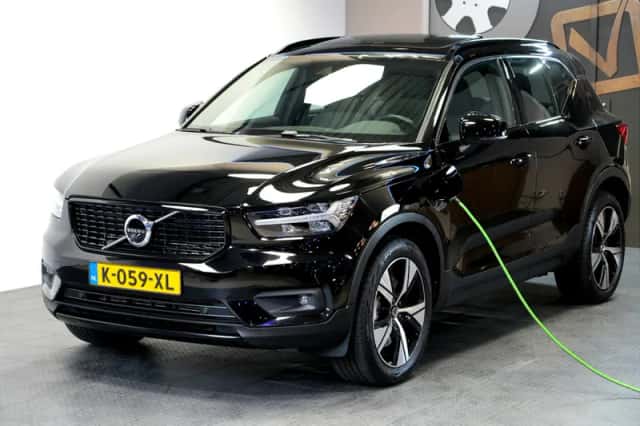 Volvo XC40 (2021) thumbnail 1