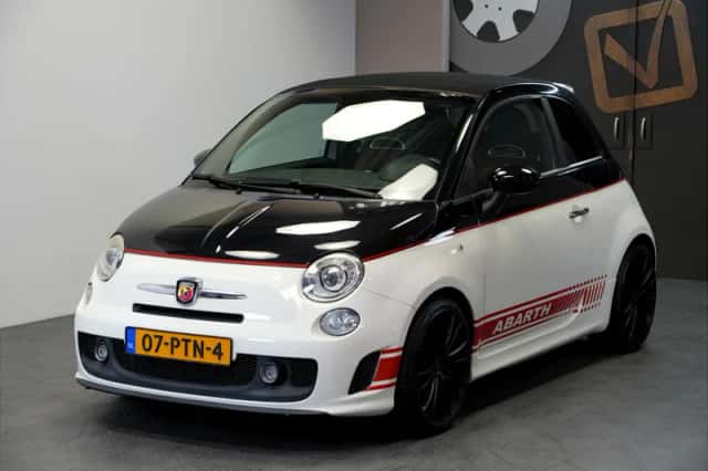 Fiat 500C (2011) thumbnail 1