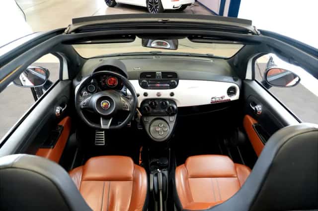 Fiat 500C (2011) thumbnail 2