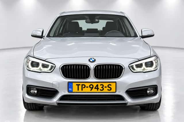 BMW 1-Serie (2018) thumbnail 3