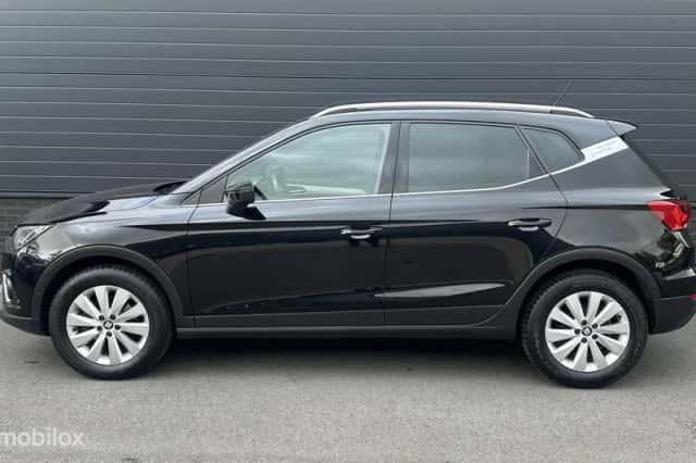 SEAT Arona (2020) thumbnail 2