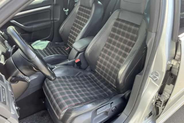 Volkswagen Golf (2007) thumbnail 6
