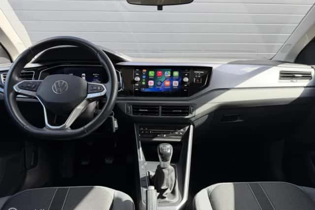 Volkswagen Polo (2023) thumbnail 3