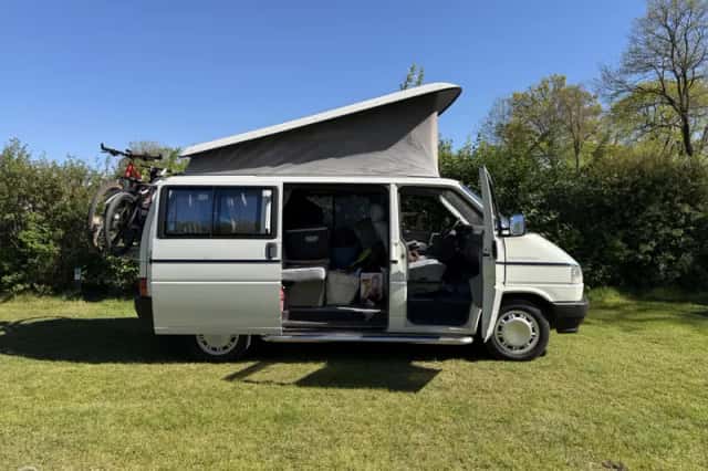 Volkswagen Transporter (1992) thumbnail 3