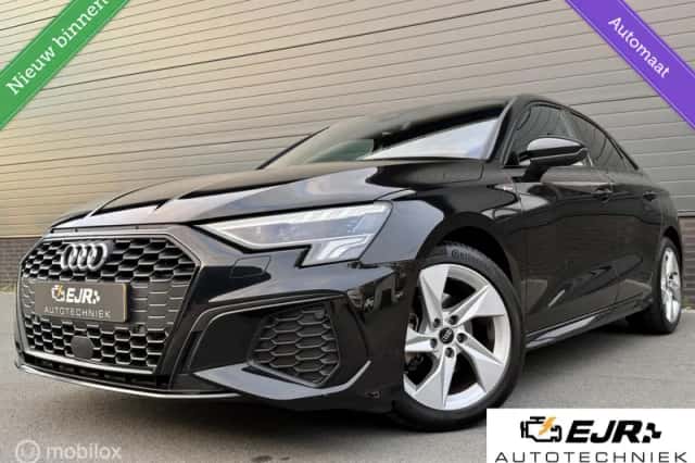 Audi A3 (2023) thumbnail 1