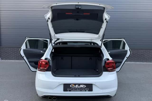 Volkswagen Polo (2019) thumbnail 5